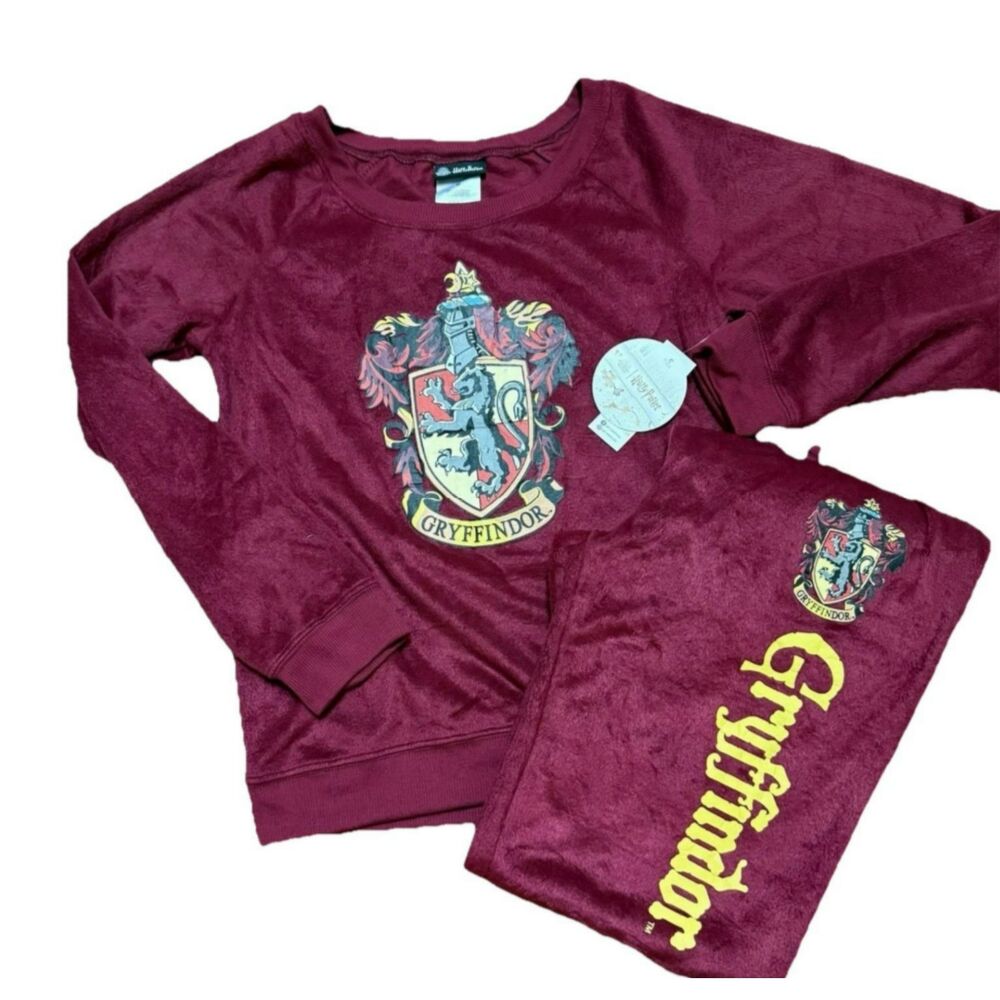 Harry Potter Gryffindor Junior's Pajama Set Fleece Fall Winter PJs Size Med NWT - Picture 1 of 10